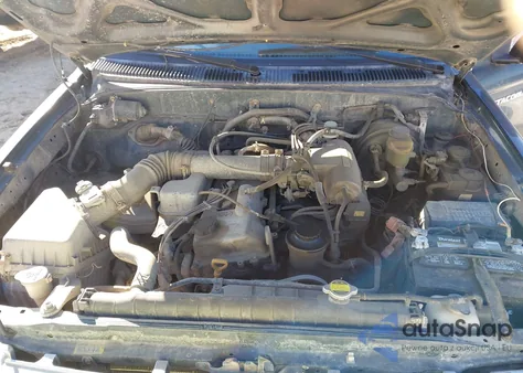 1998 Toyota Tacoma from USA, damaged, VIN 4TAPM62N7WZ113071